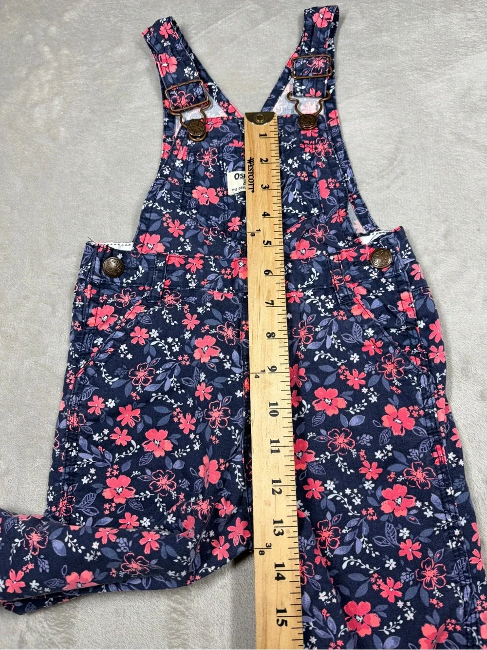 OshKosh Bgosh oshkosh b’gosh